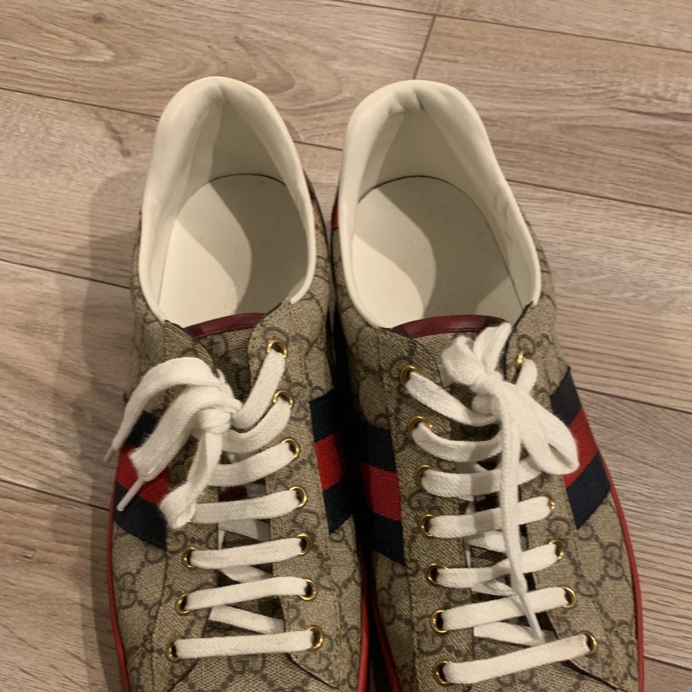 Authentic Gucci GG shoes